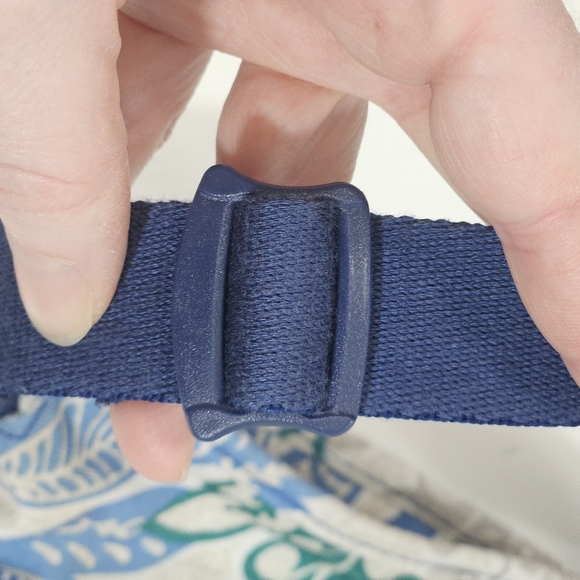 Vera Bradley floral cross body bag - Picture 12 of 12